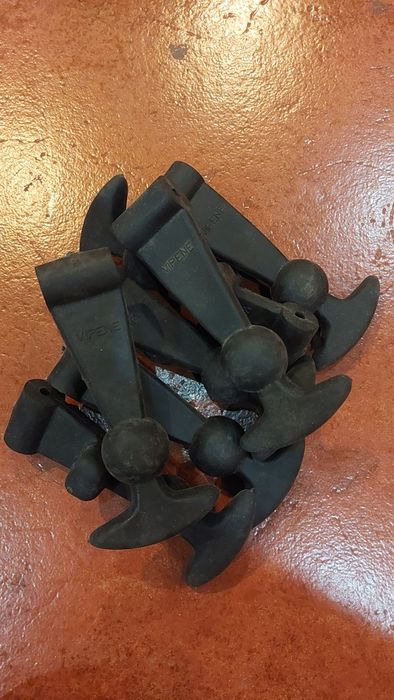 Borracha Fecho Capot Vipene