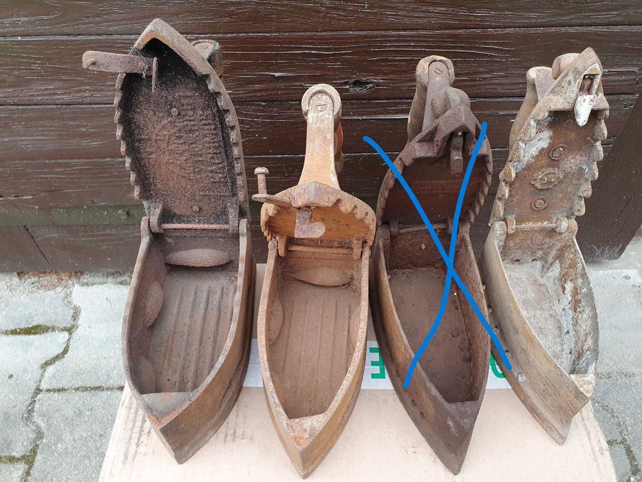 Stare żelazka na duszę na węgiel