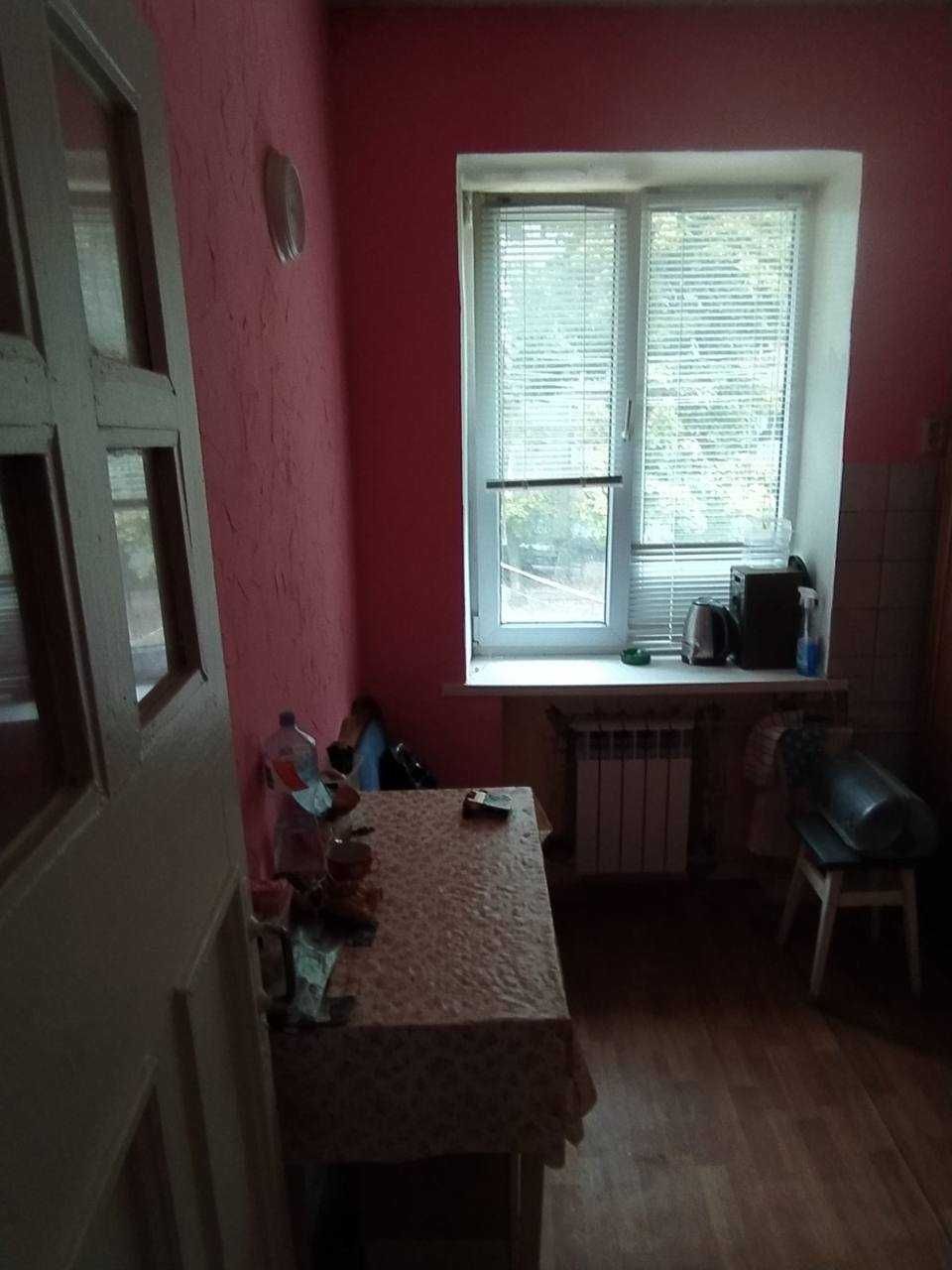 Продам 3к кв метро 23-го Августа ул. Сумгаитская под ремонт