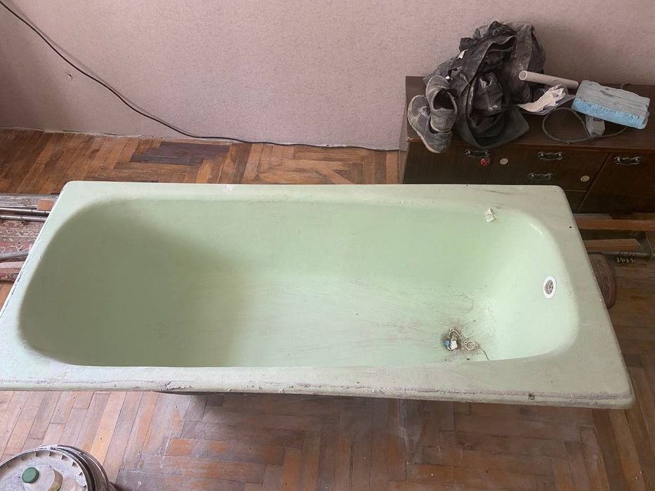Ванна чугунна б.у.