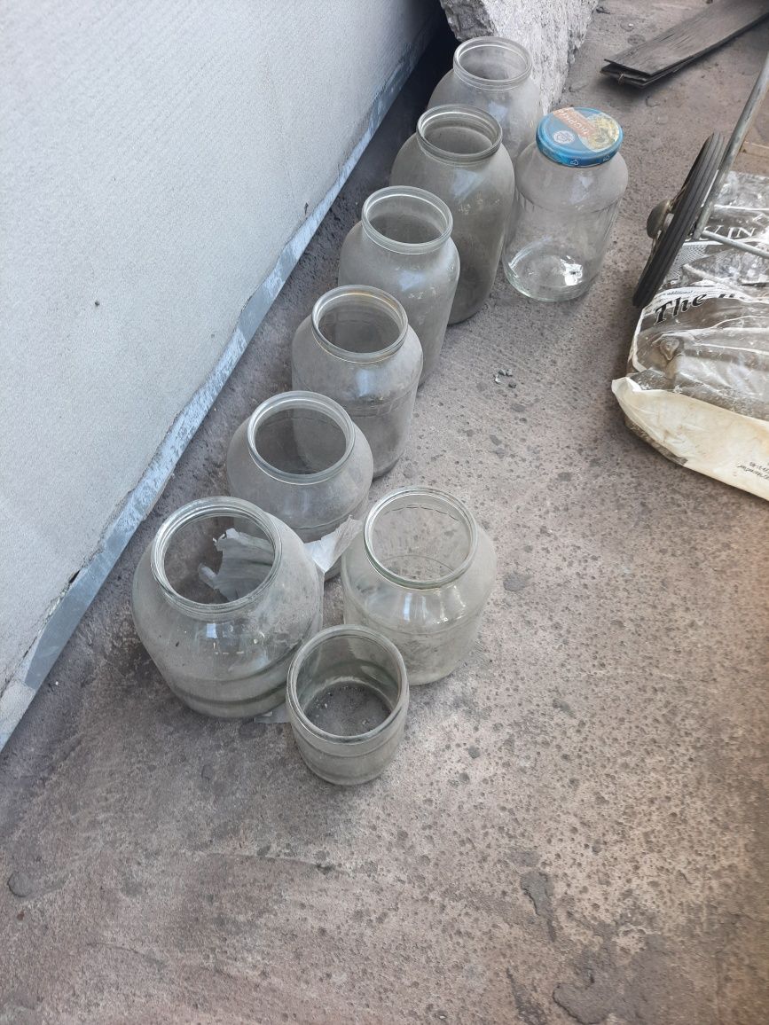 Стеклянные банки 0.5 ,1 л,1,5 л ,2 л и 3 л банки