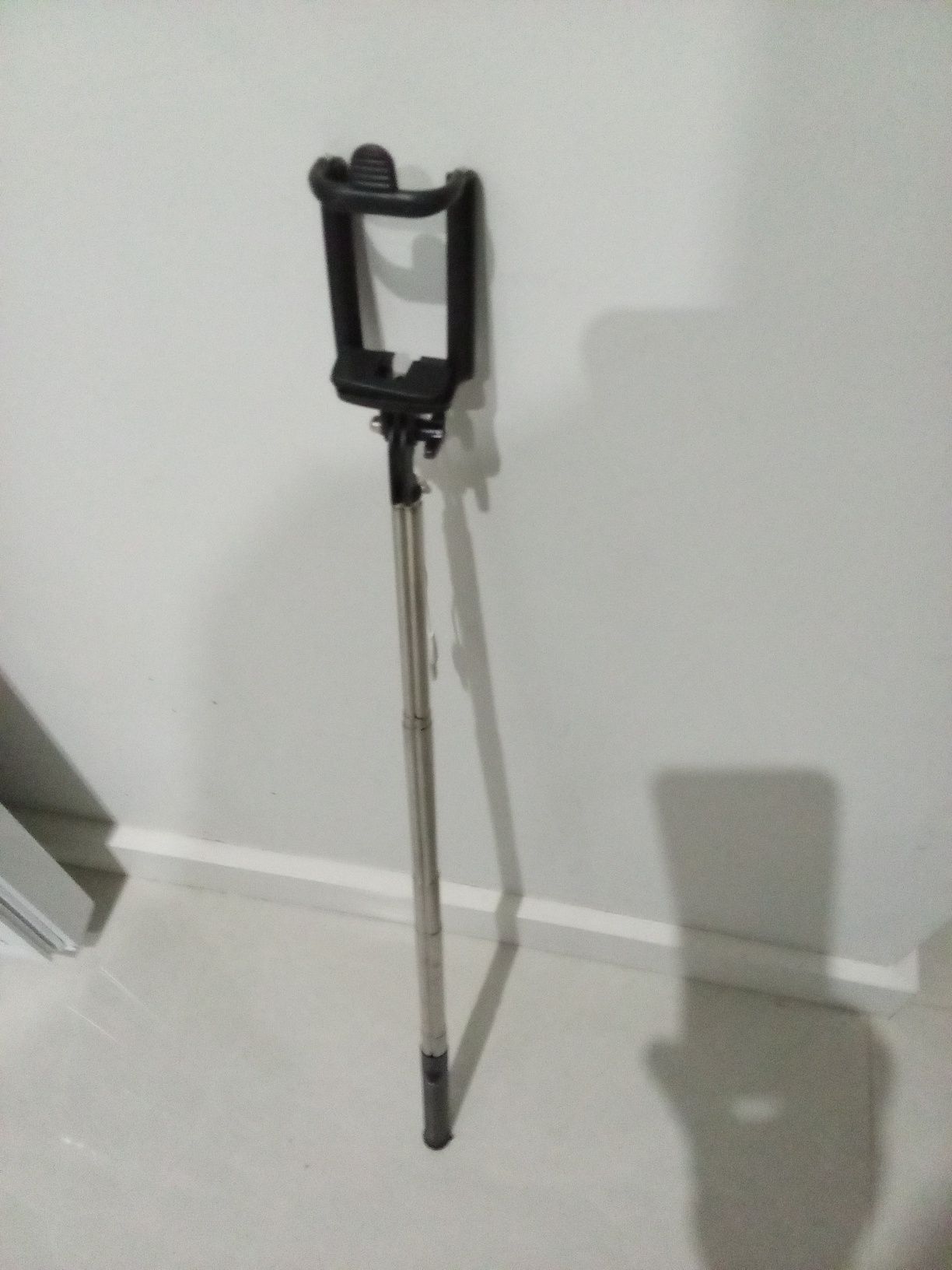 STICK SELFI EXTENSIVO de TELEMÓVEL ou Máquina Fotos. Novo