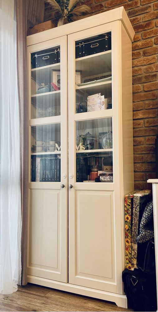 Witryna LIATROP Ikea