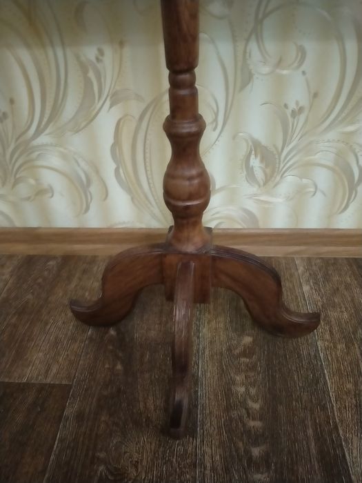 Підставка для квітів натуральне дерево