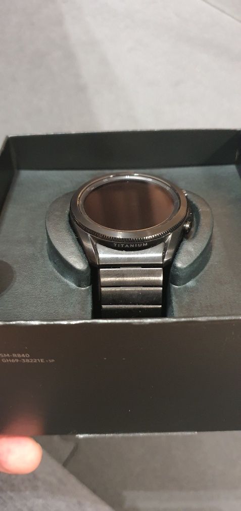 Samsung watch Titanium 45 mm