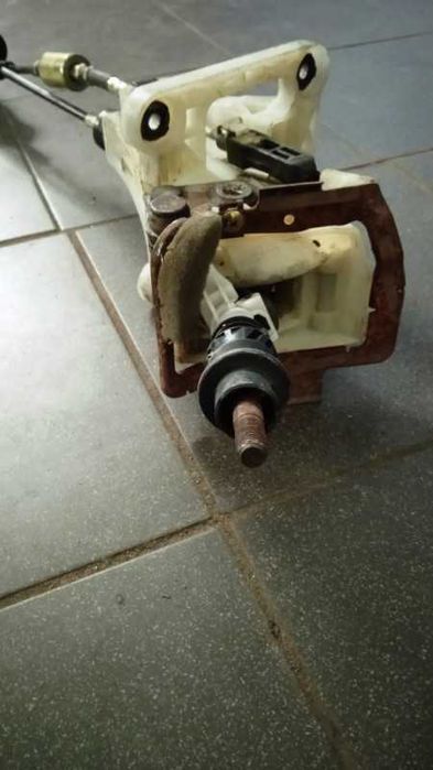 Wybierak linka zmiany biegów Mitsubishi Grandis 5C01