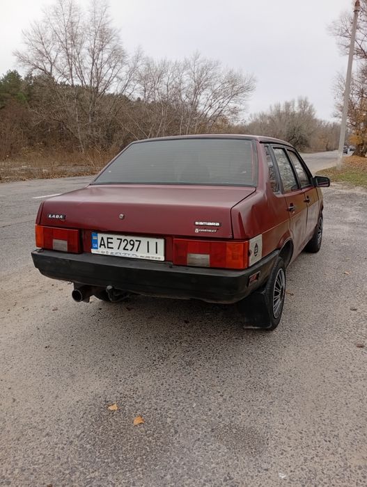 Продам ВАЗ 2199 на полном ходу!