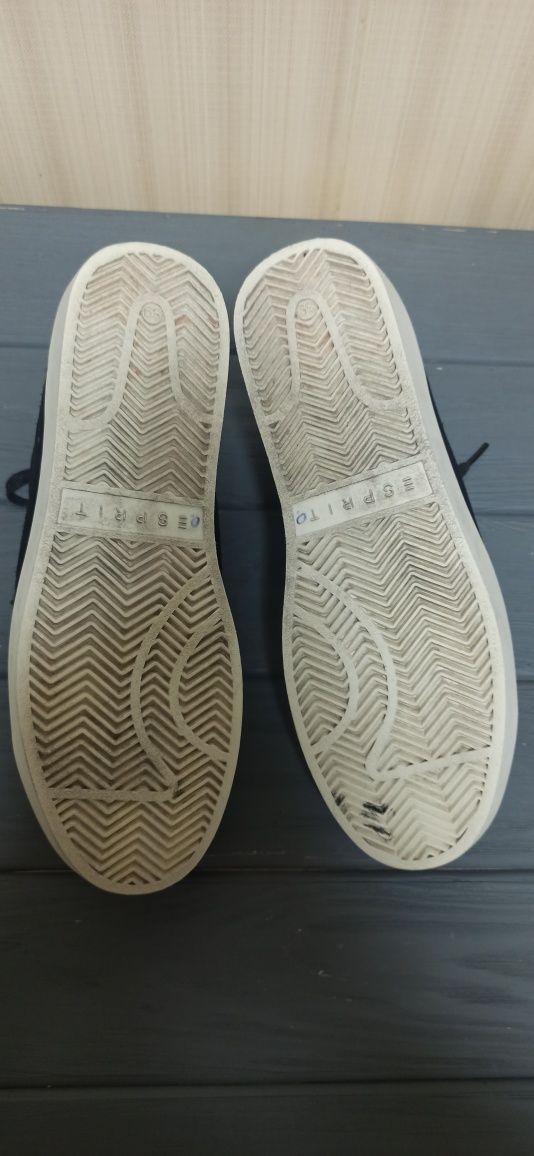 Кросівки Esprit 39 р., 25,5 см- устілка
