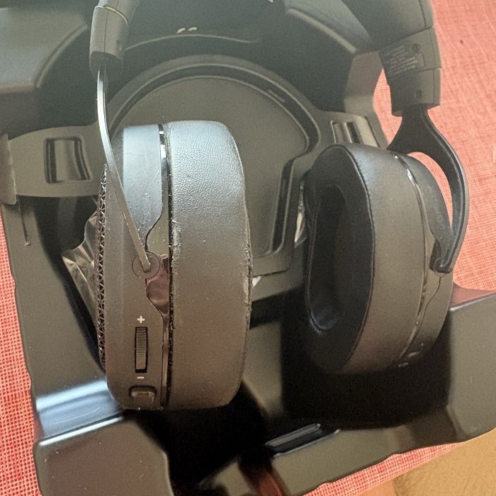 Headset Corsair HS70 Bluetooth - Gaming