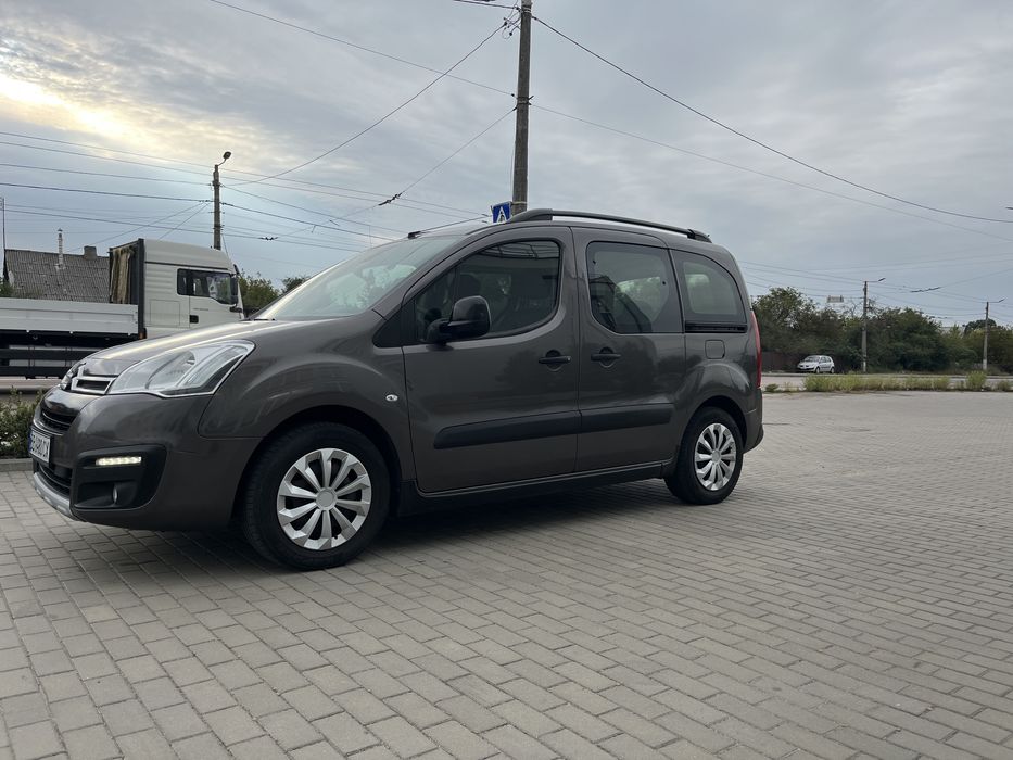 Citroen Berlingo 2016 року