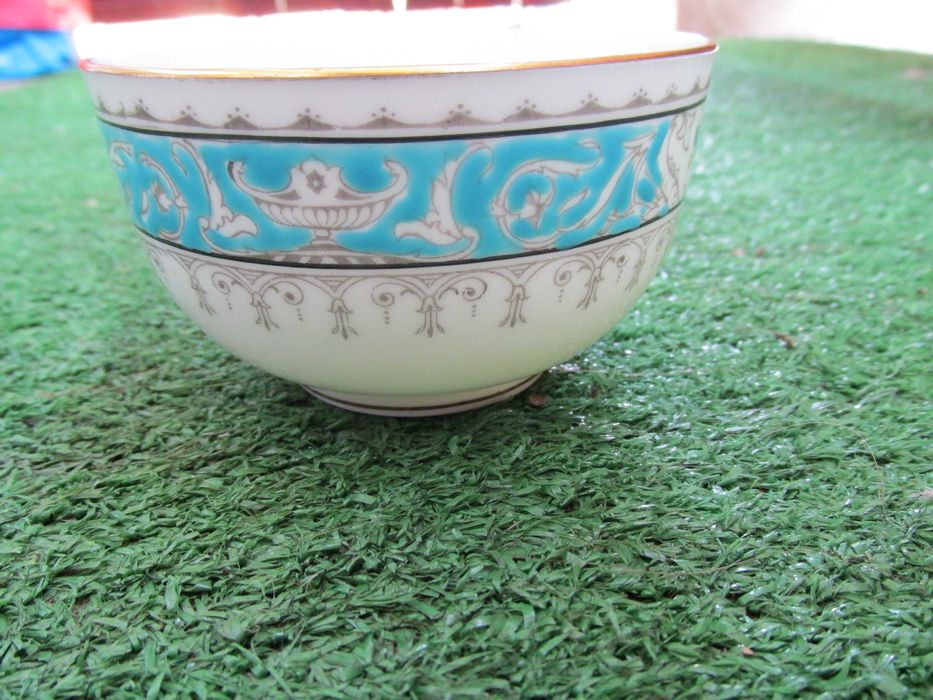 Stara cukierniczka porcelana kostna -Coalport-Montreal- england