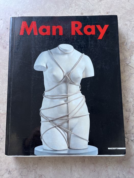 Catálogo  “Man Ray”