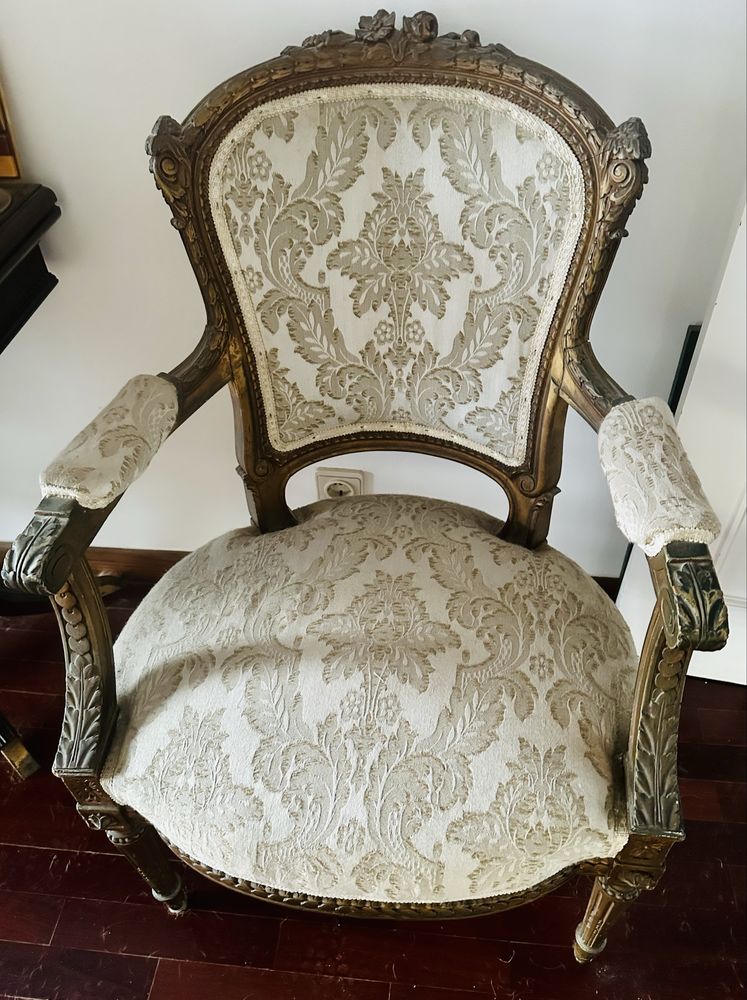 Conjunto de Canapé com dois cadeirões Luís XV
