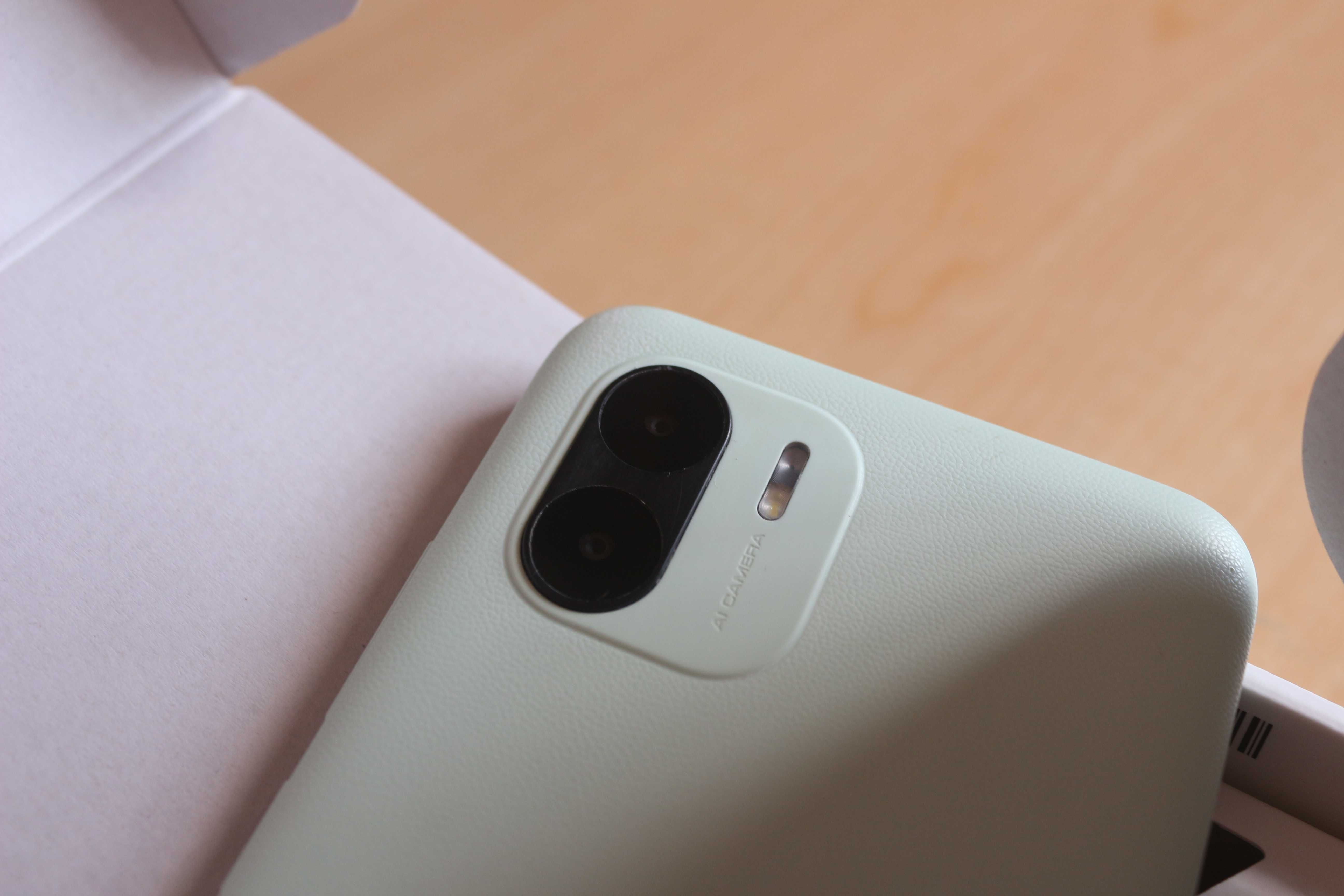 Telemóvel Xiaomi Redmi A2 praticamente novo