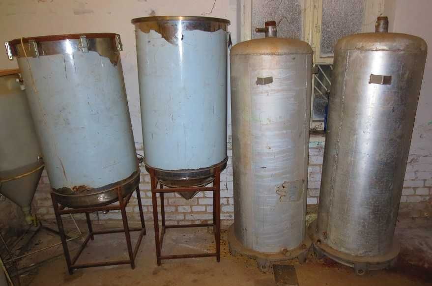 Ємність харчова нержавіюча 300 літрова, алюмінієва 400 літрова. 113