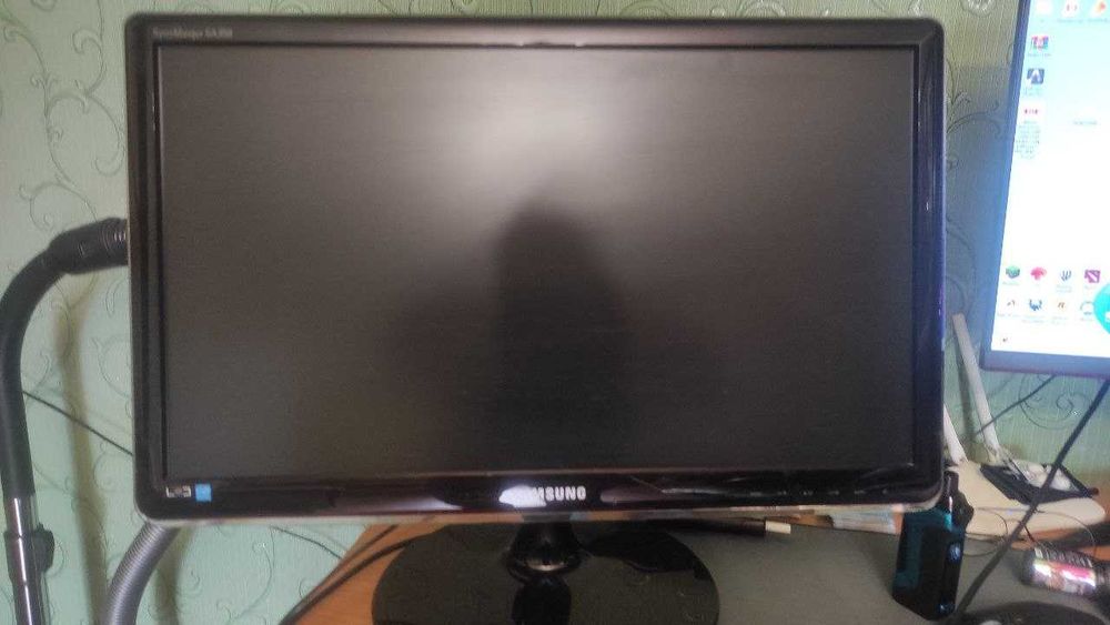 Монітор Samsung SyncMaster SA350