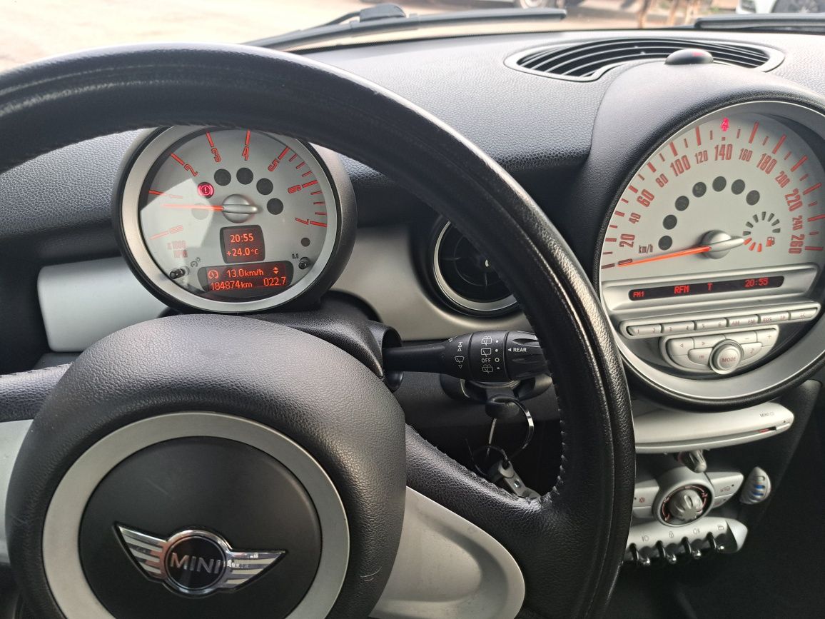 Carro Mini One 1.6