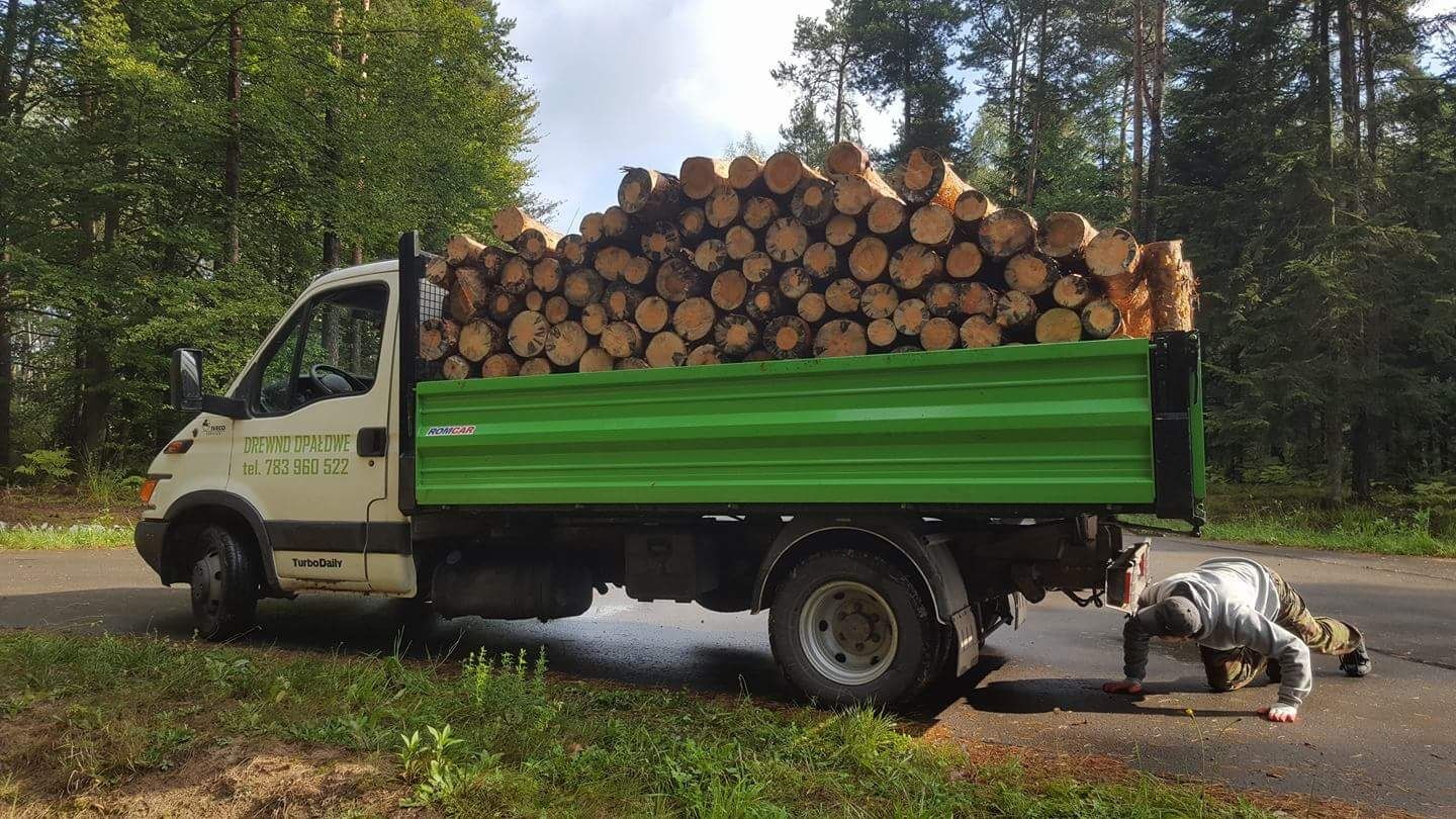 Drewno drzewo opał suche ( Mielec Padew narodowa Kolbuszowa nowa dęba]