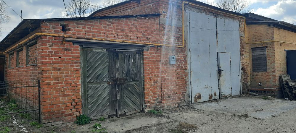 Оренда  бокса в центрі міста з оглядовою  ямою по вул.Вокзальна 50.