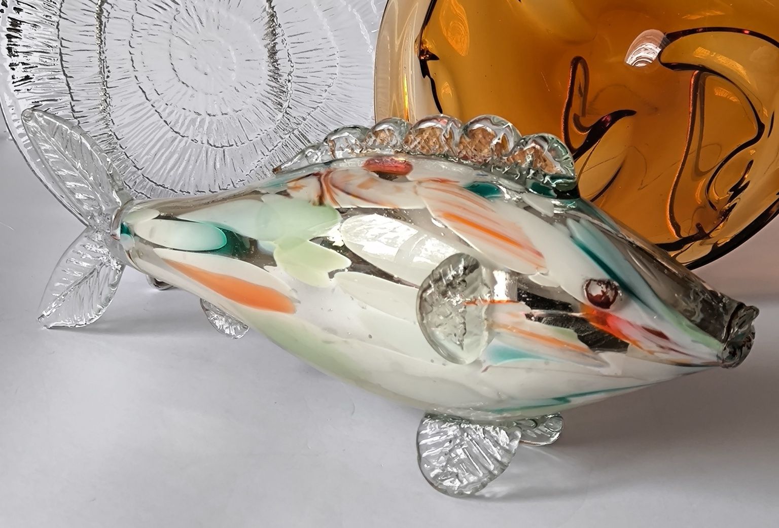 Ryba PRL piękne stare kolorowe szkło figurka