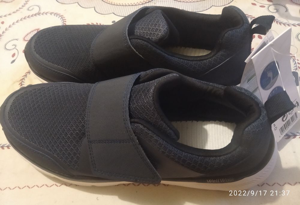 Sapatilhas NOVAS n° 44 azul escuro