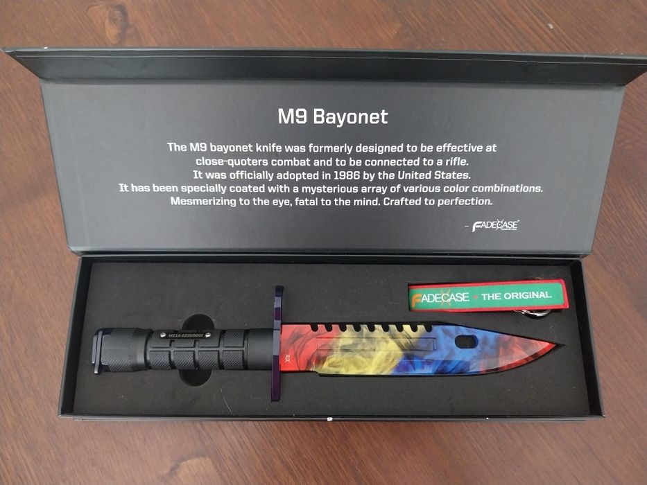 Réplica da Faca Bayonet M9 Marble Fade, do jogo CS:GO