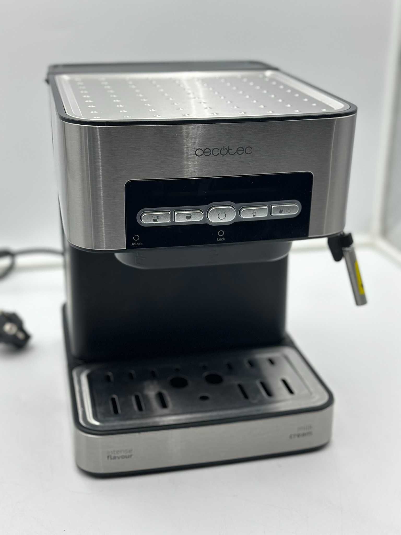 Ekspres Kolbowy 20bar Cecotec Power Espresso Matic