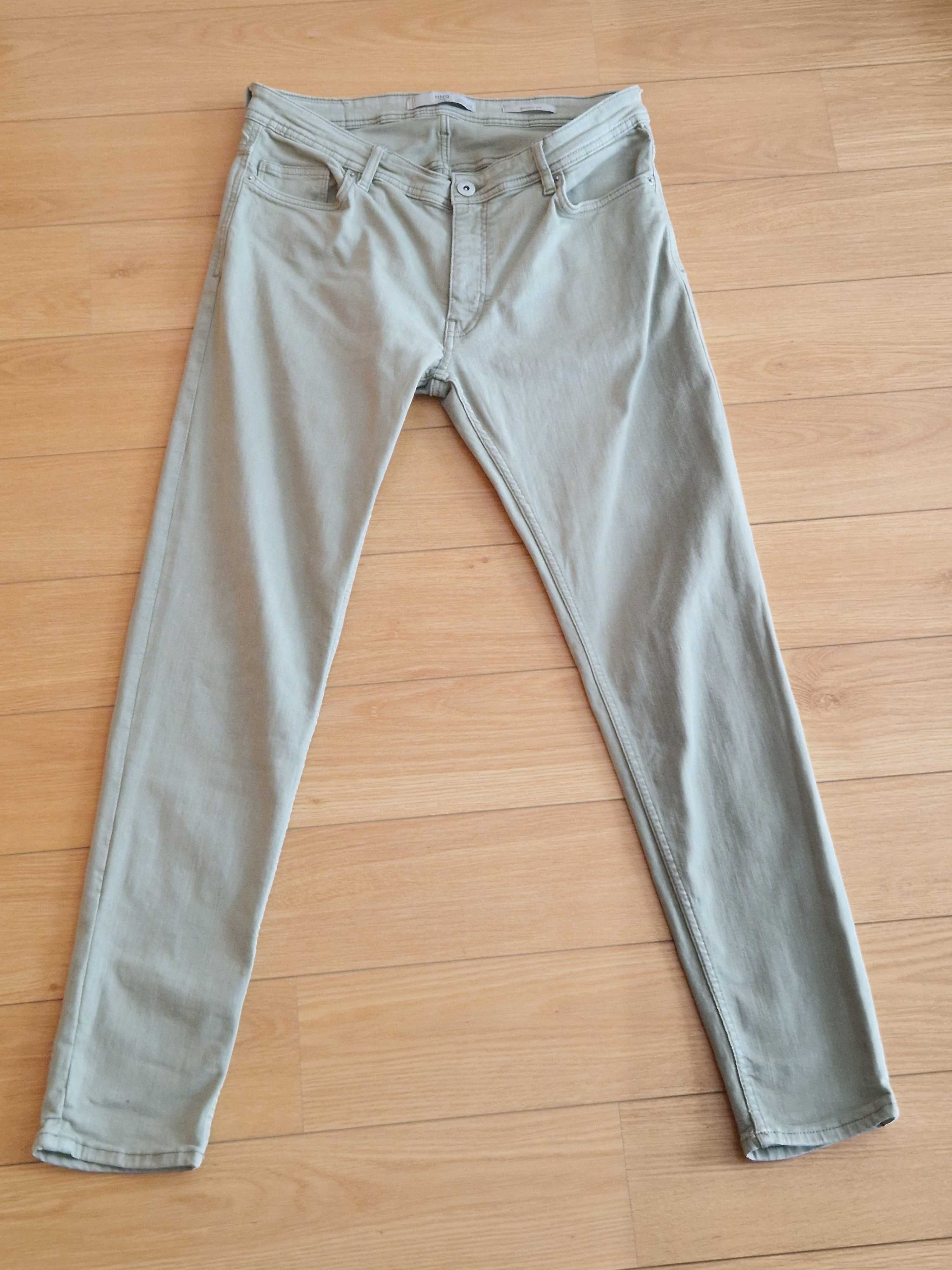 Calças Mango Bege + Verde Skinny Fit (Tamanho EUR42 + EUR44)