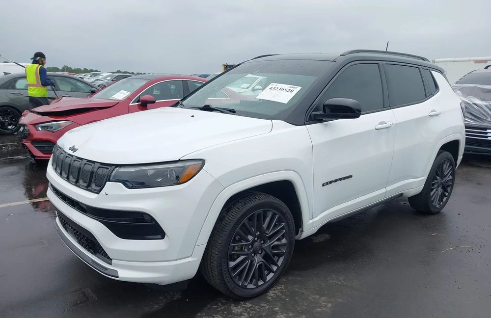 Jeep Compass Wersja High Altitude- najbogatsza opcja. 2.4 benzyna - idealny pod gaz