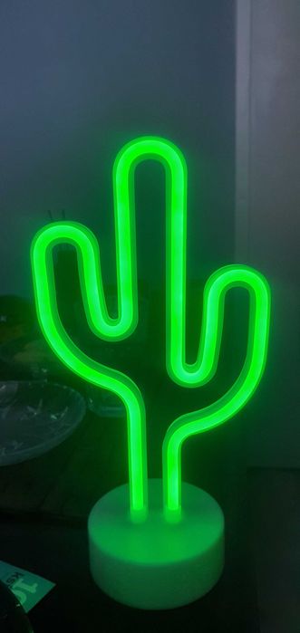 Lampka ledowa w kolorze zielonym