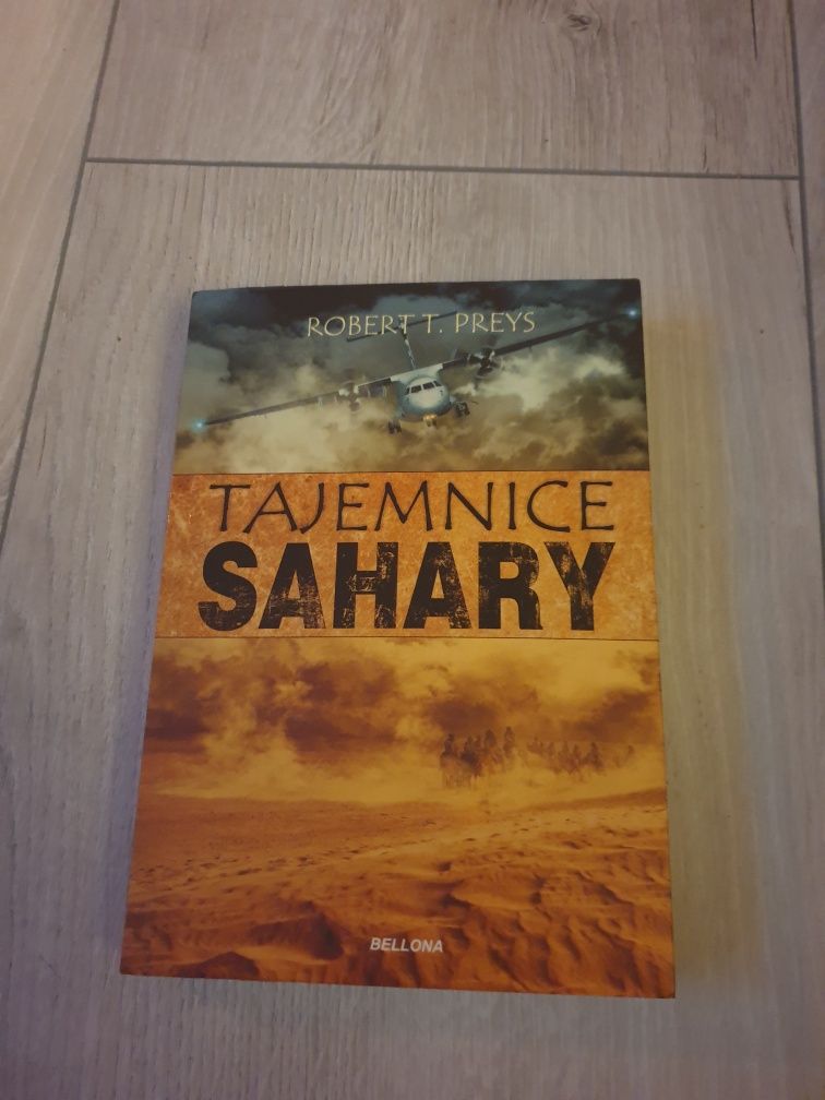 Tajemnice sahary...Dobra książka...
