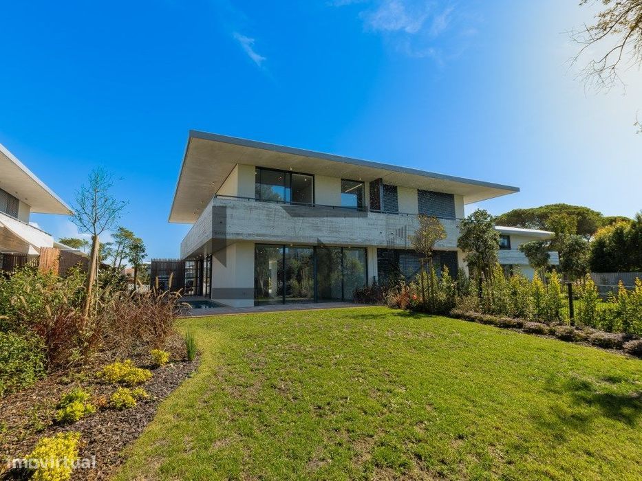 Moradia Nova T3 com Jardim e Piscina Privativa para Venda em Birre,...