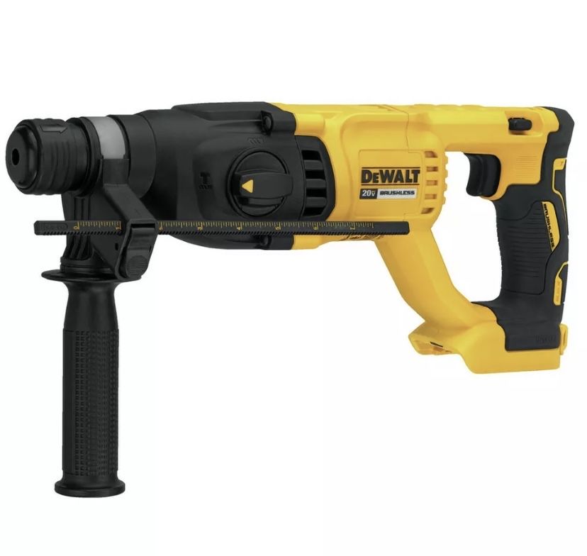 Аккумуляторный перфоратор DeWalt DCH133