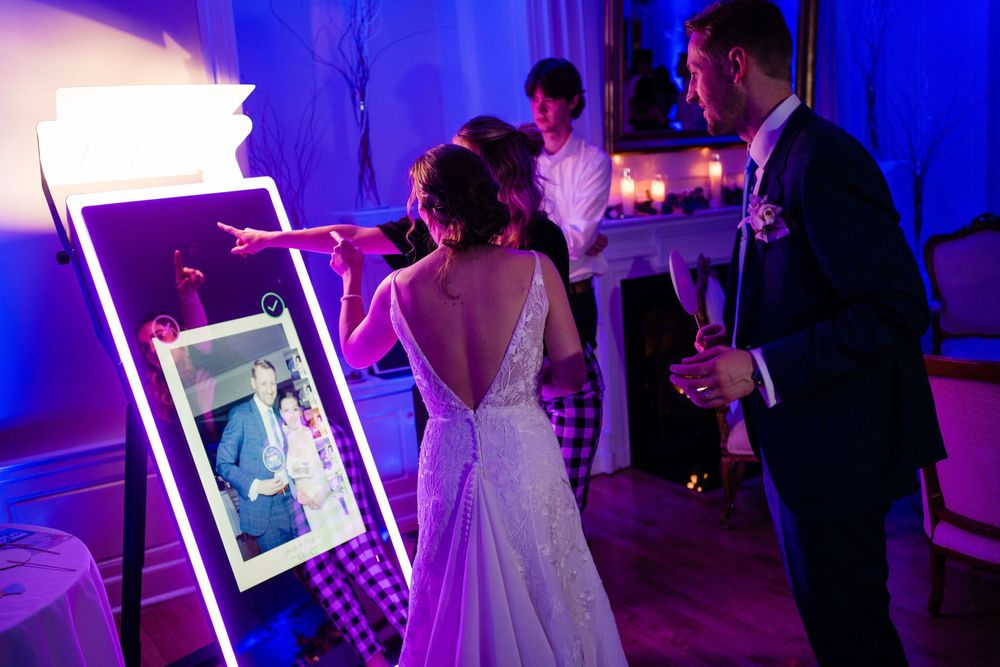 MirrorBooth Espelho Mágico Videobooth Photobooth AudioGuestBook