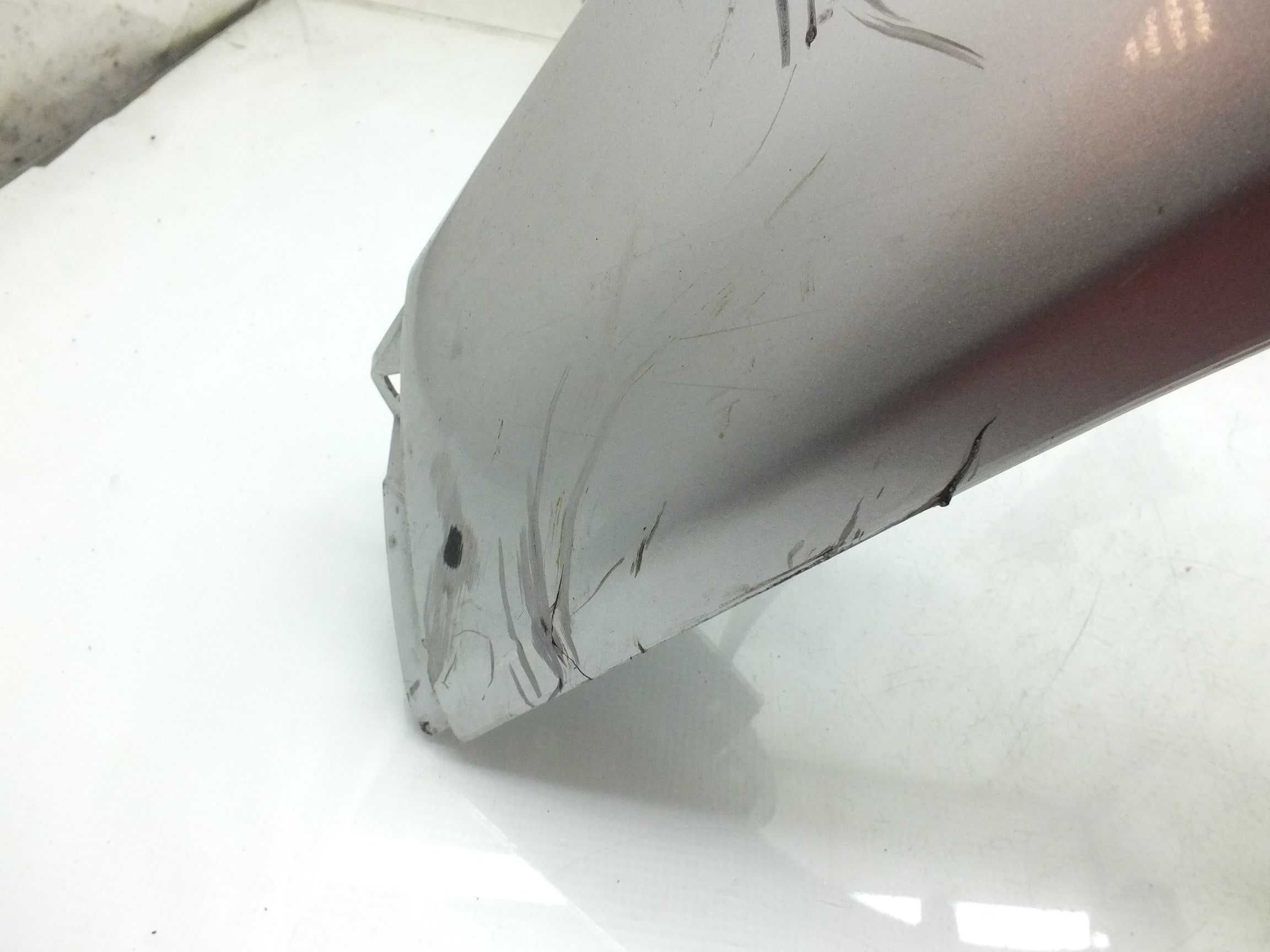 Czasza Osłona Owiewka Przód Suzuki Burgman 400 k3 k5 03-06 na wtrysku