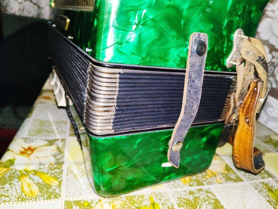 Akordeon Weltmeister 80