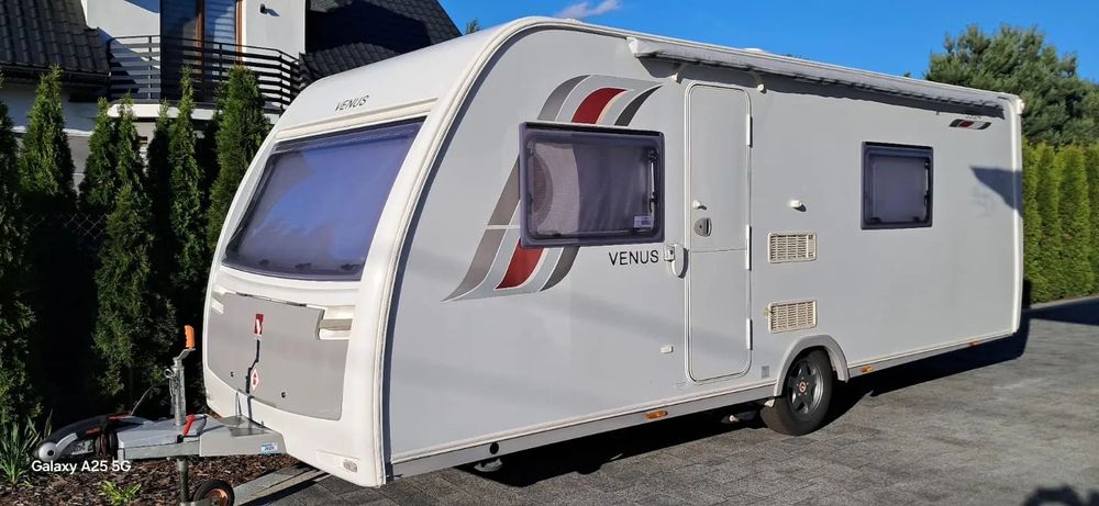 Lunar venus  Lunar Venus 2016. Nie zniszczona.