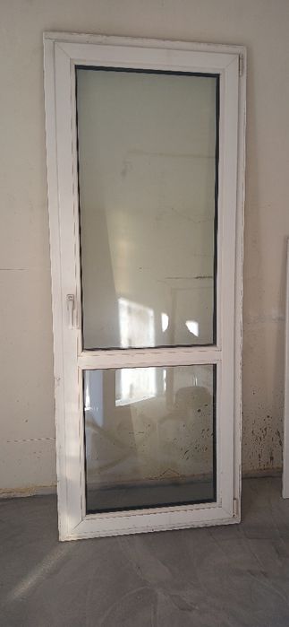 Drzwi balkonowe plastikowe PVC