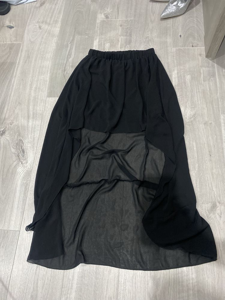 Spódnica asymetryczna czarna maxi mini tiulowa zwiewna
