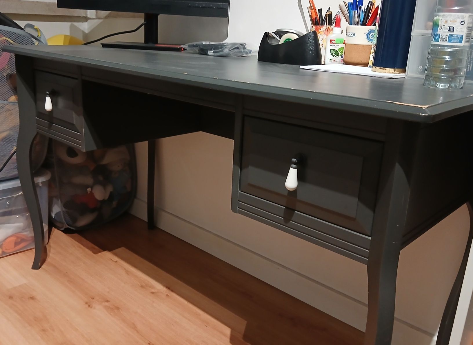 Toucador cinzento Ikea