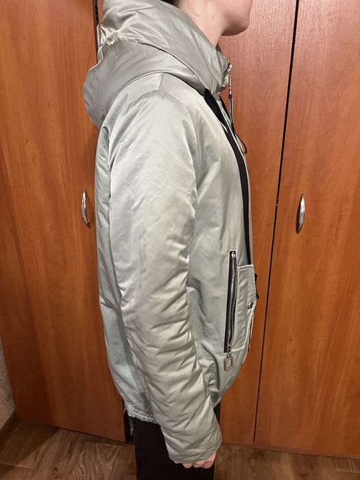 Куртка жіноча осіння