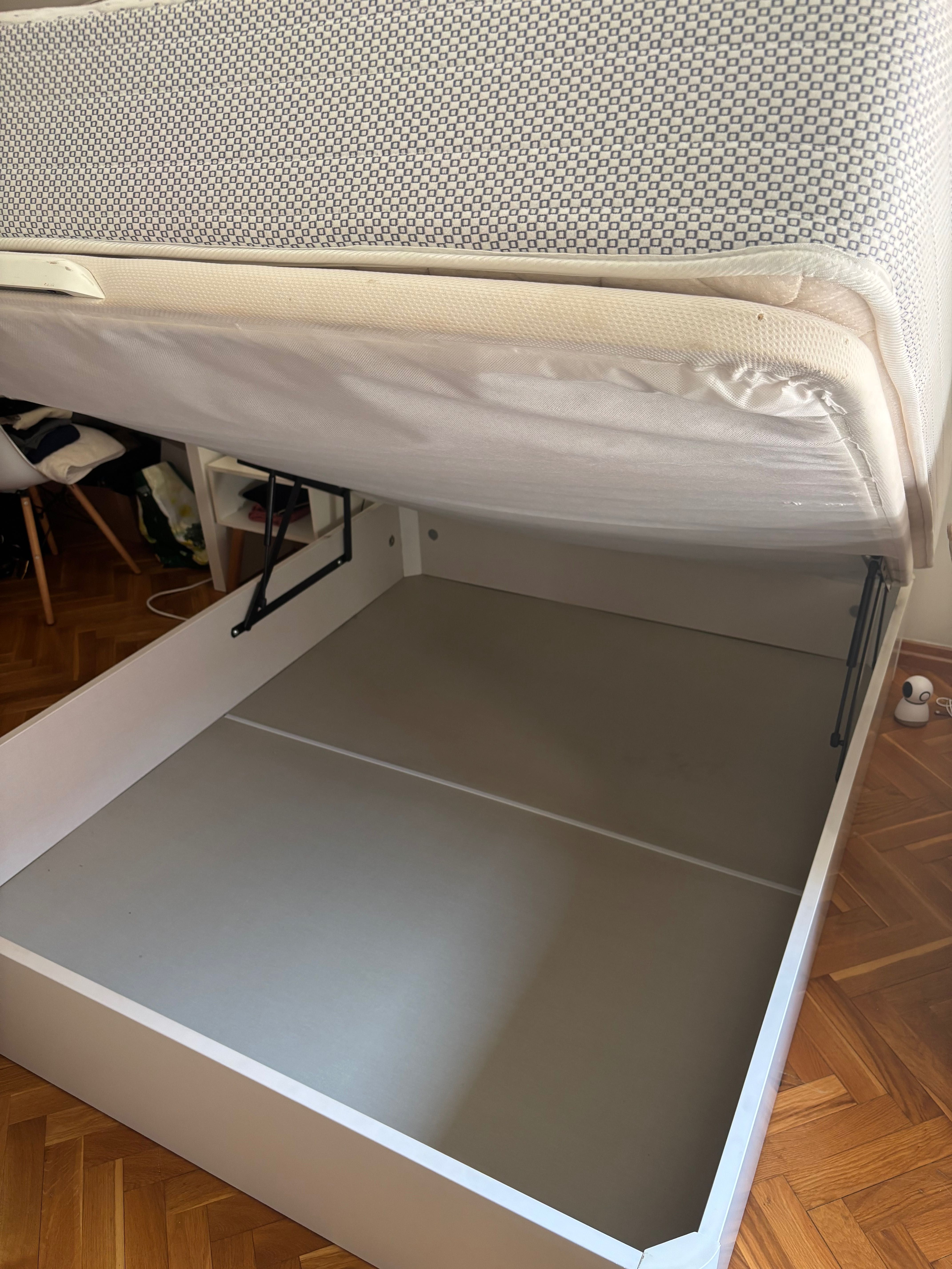 Sommier com arrumação branco