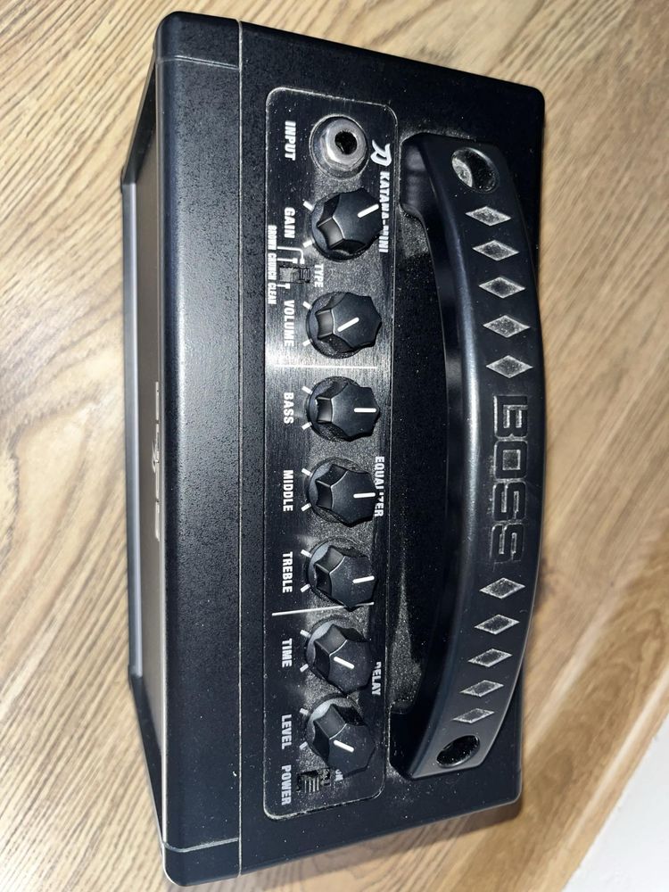 Wzmacniacz gitarowy bezprzewodowykatana mini
