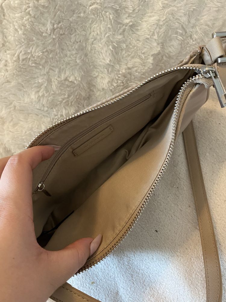 Torebka baguette bag beżowa reserved