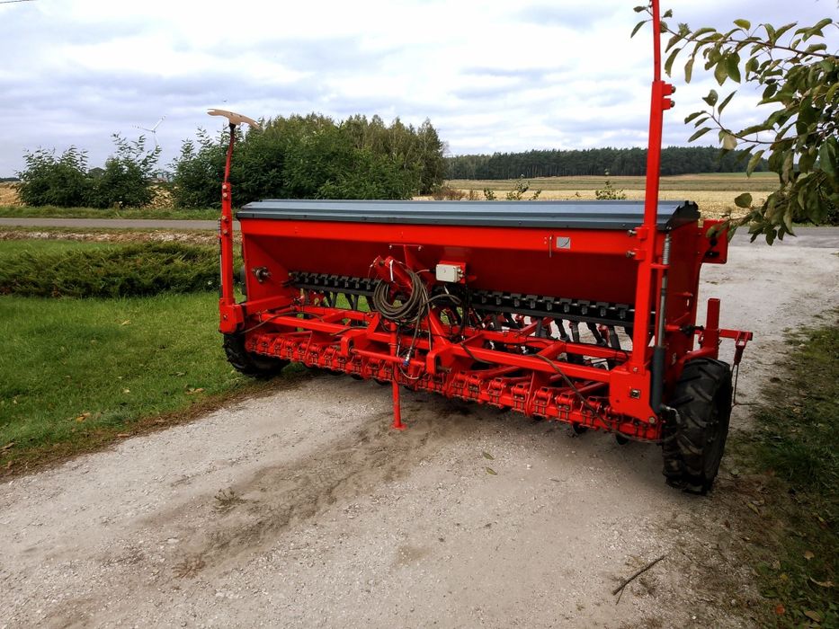 Siewnik talerzowy 3m Unia Poznaniak Amazone Polonez Lemken