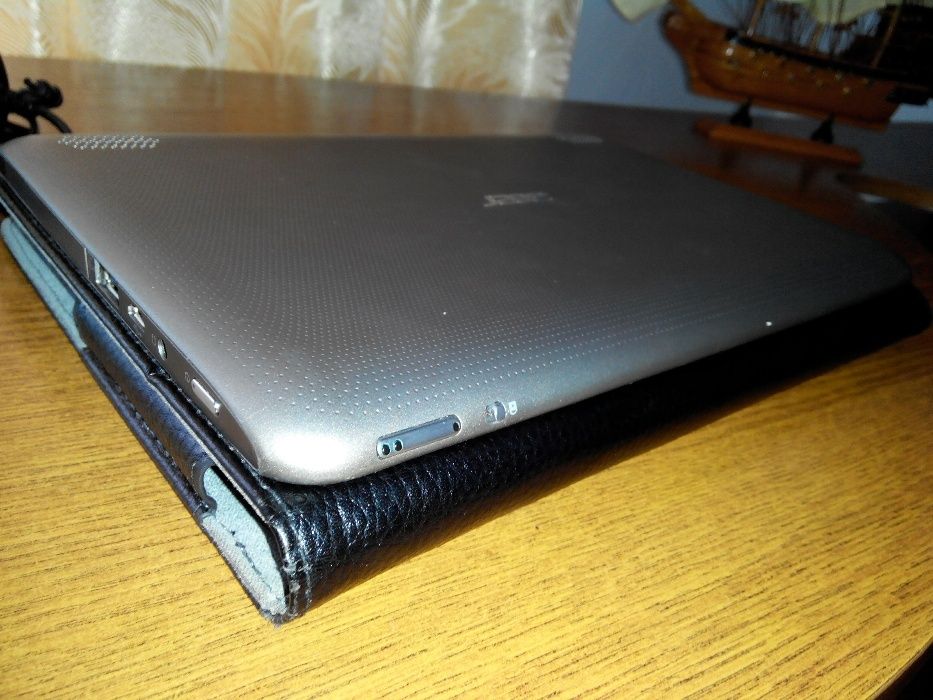 Acer A210 16Gb Планшет