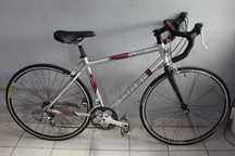 Rower szosowy TREK ALPHA 1000, Rama 53 cm, Koła 28", Shimano SORA