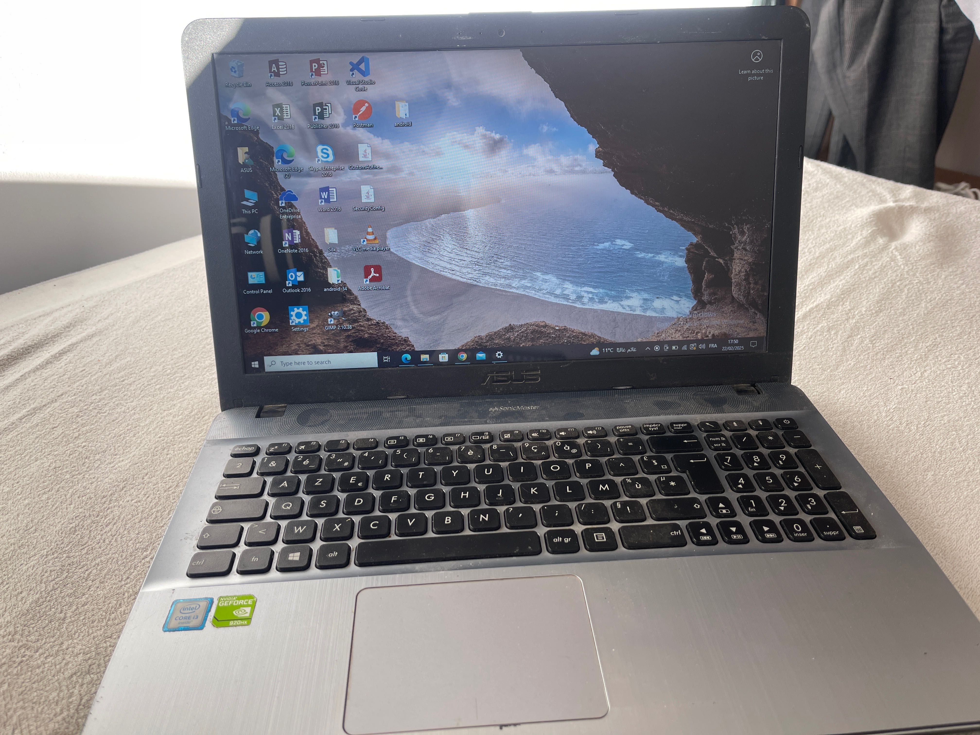 Asus i3 6006U 1TB