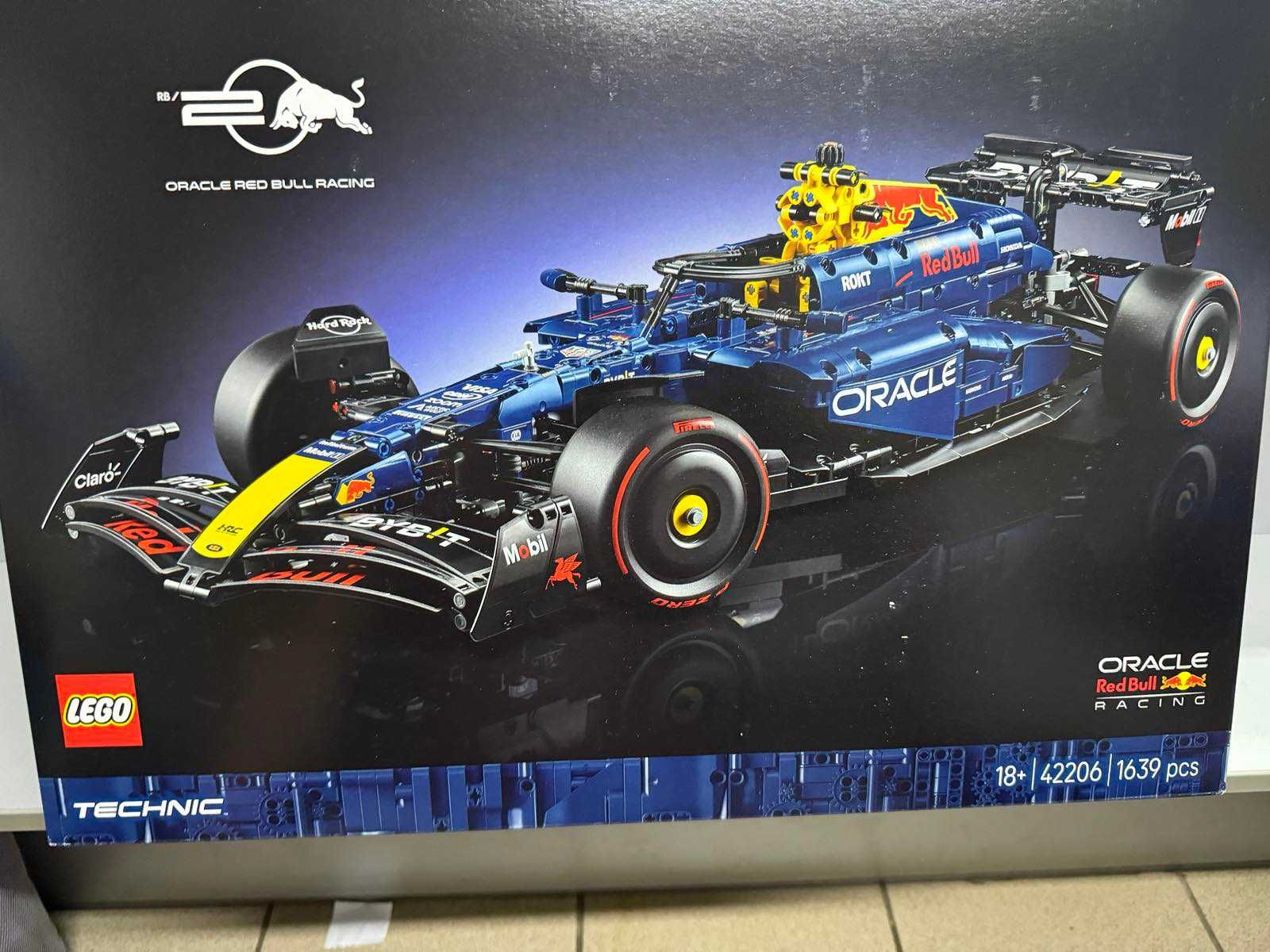 Гоночний болід Oracle Red Bull RB20 Lego 42206
