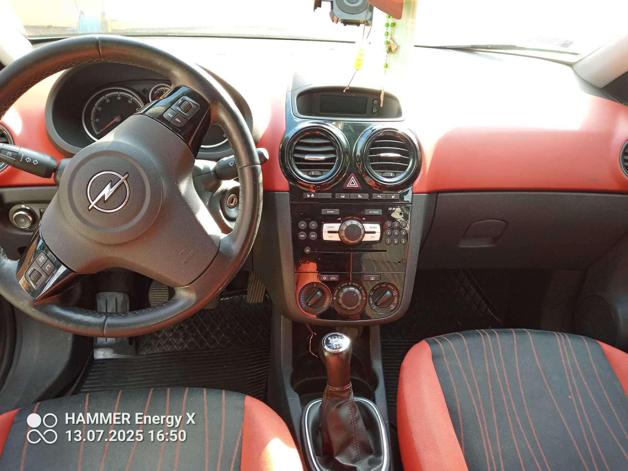 Opel Corsa 1.4  2010